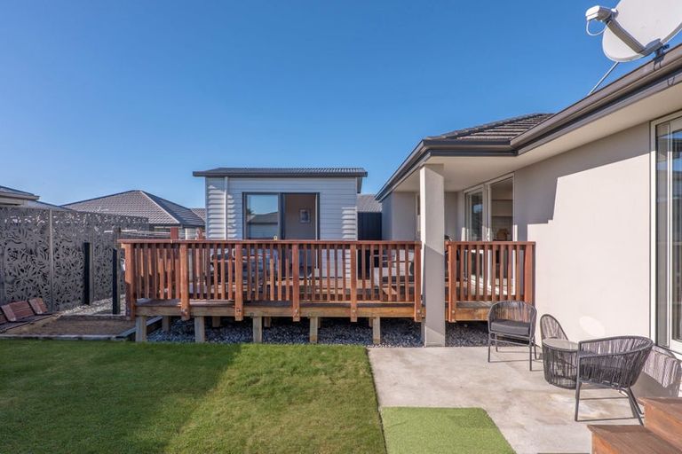 Photo of property in 178 Bowhill Road, New Brighton, Christchurch, 8083