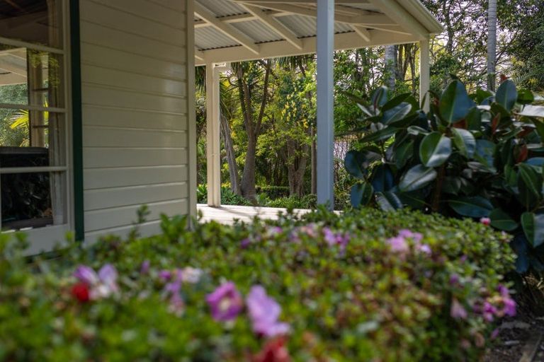 Photo of property in 71c Pa Road, Kerikeri, 0230