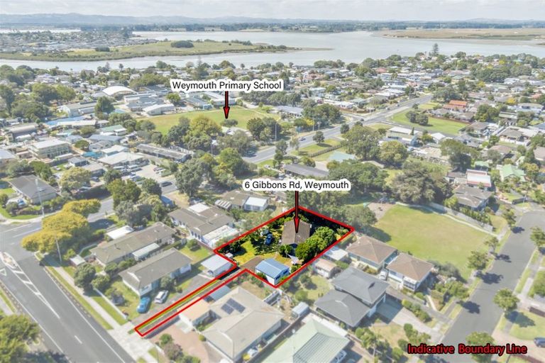 Photo of property in 6 Gibbons Road, Weymouth, Auckland, 2103