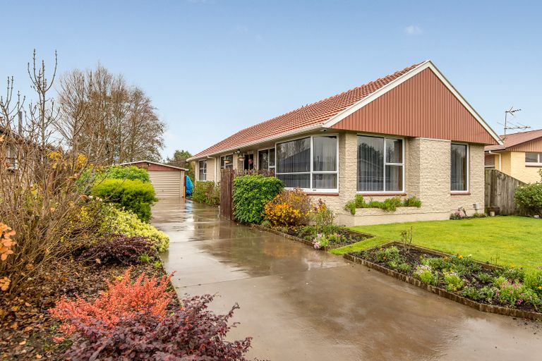 Photo of property in 11 Arran Crescent, Woolston, Christchurch, 8062