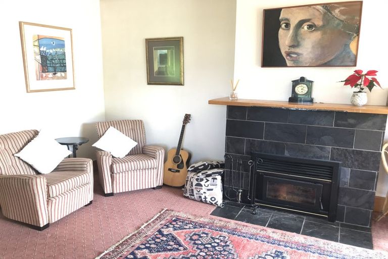 Photo of property in 8 Rutland Street, Picton, 7220