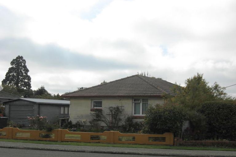Photo of property in 6 Parsonage Road, Waimate, 7924