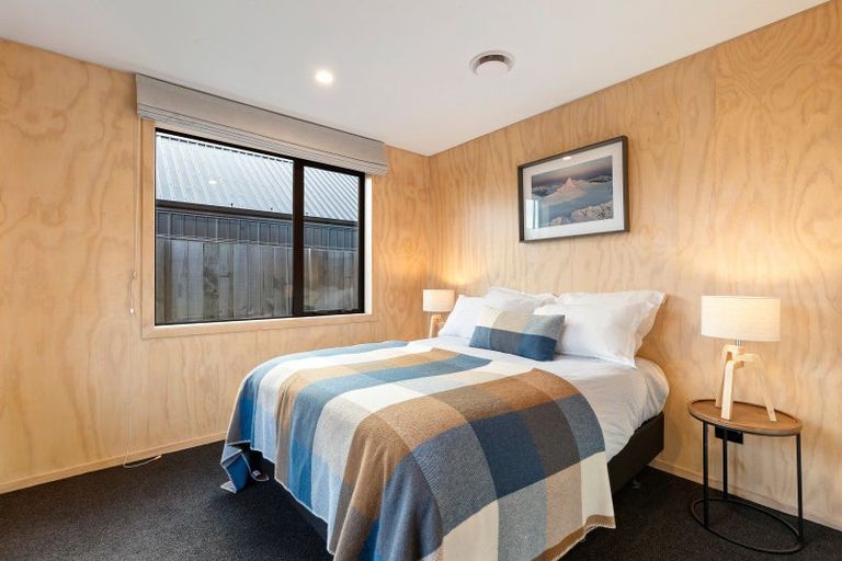 Photo of property in 13 Ashenhurst Way, Lower Shotover, Queenstown, 9304