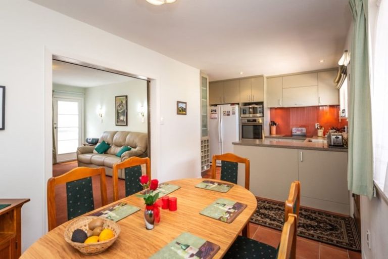 Photo of property in 1/205 Bealey Avenue, Christchurch Central, Christchurch, 8013