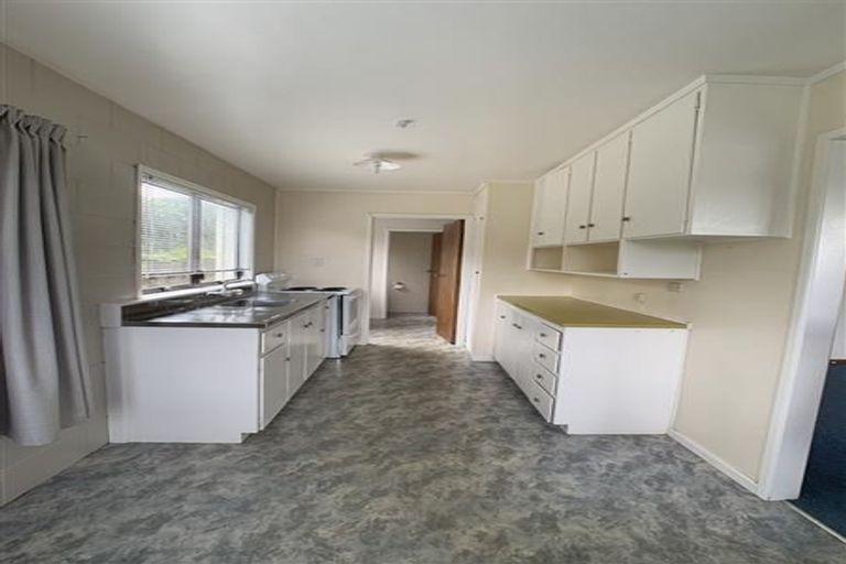 Photo of property in 358 St Heliers Road, Saint Heliers, Auckland, 1071