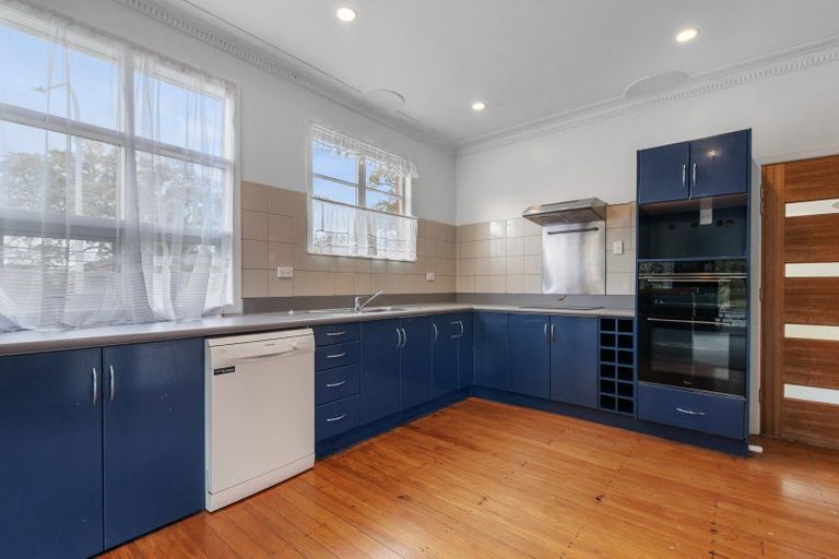 Photo of property in 11 Kowhai Street, Glenholme, Rotorua, 3010