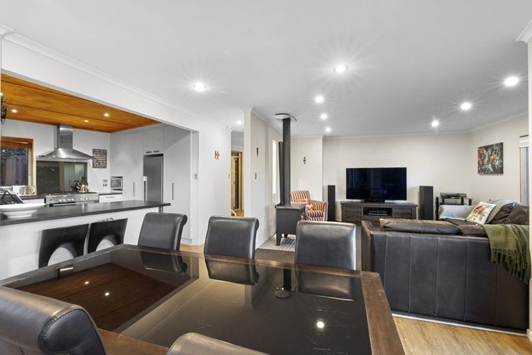 Photo of property in 157c Heta Road, Highlands Park, New Plymouth, 4312