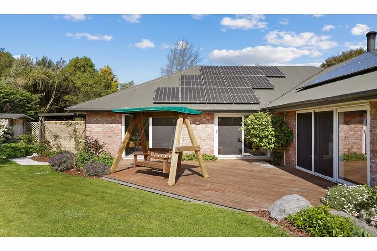 Photo of property in 30 Taranaki Drive, Woodend, 7610