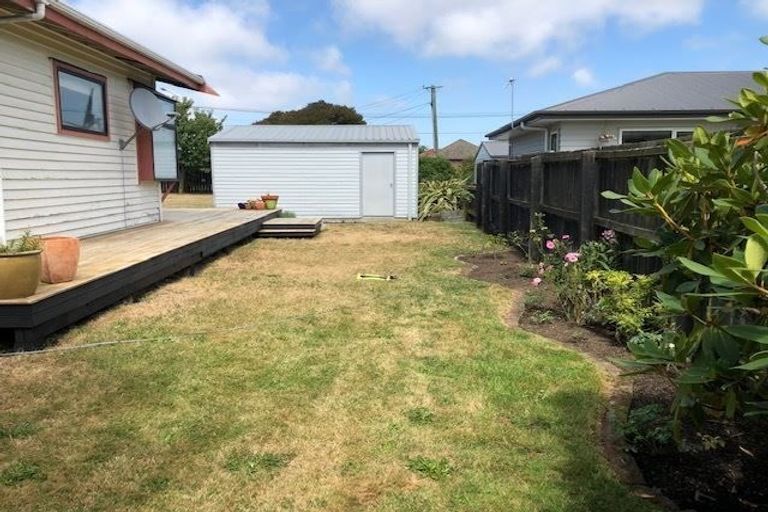 Photo of property in 335 Breezes Road, Aranui, Christchurch, 8061