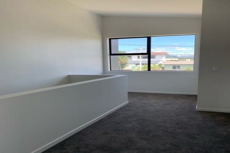 Photo of property in 8b Percy Road, Papamoa Beach, Papamoa, 3118