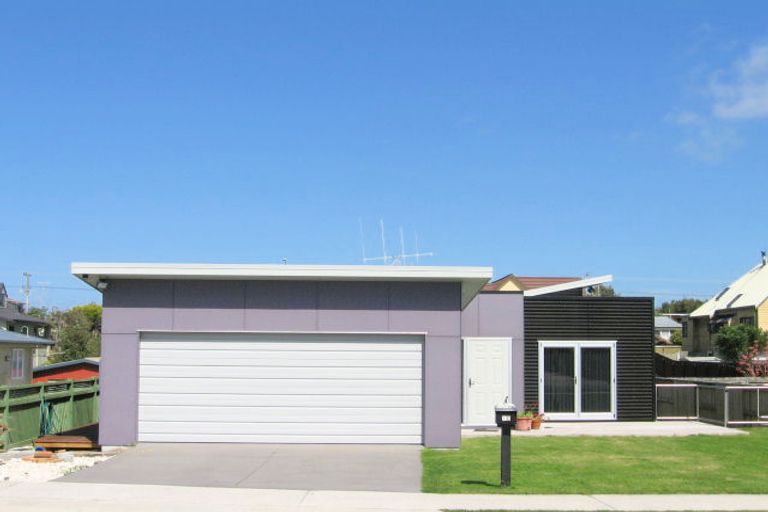 Photo of property in 10 Motiti Road, Papamoa Beach, Papamoa, 3118
