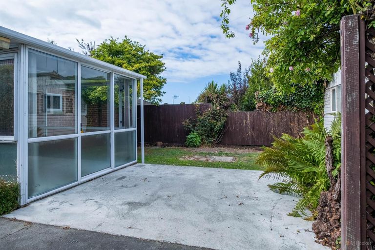 Photo of property in 17 Livingstone Street, West End, Timaru, 7910