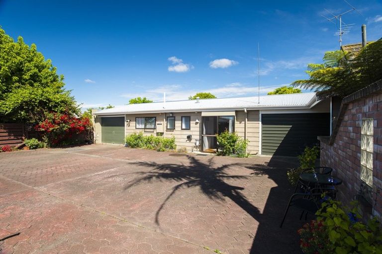 Photo of property in 521 Gladstone Road, Te Hapara, Gisborne, 4010