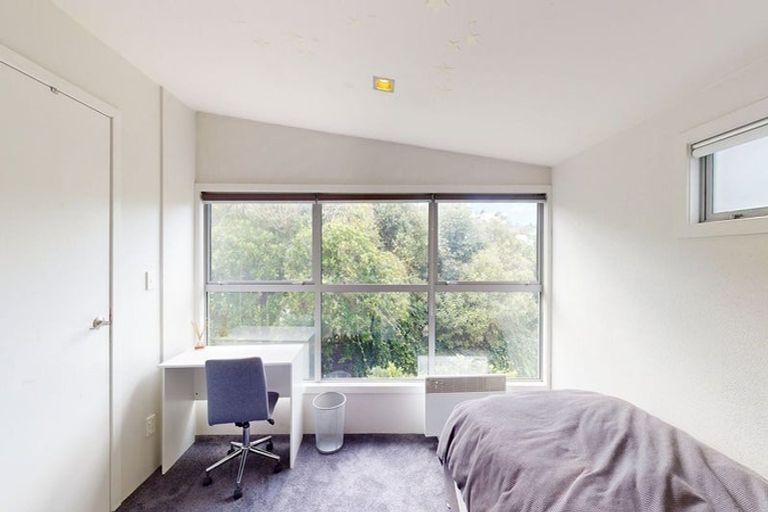 Photo of property in 94b Khandallah Road, Khandallah, Wellington, 6035