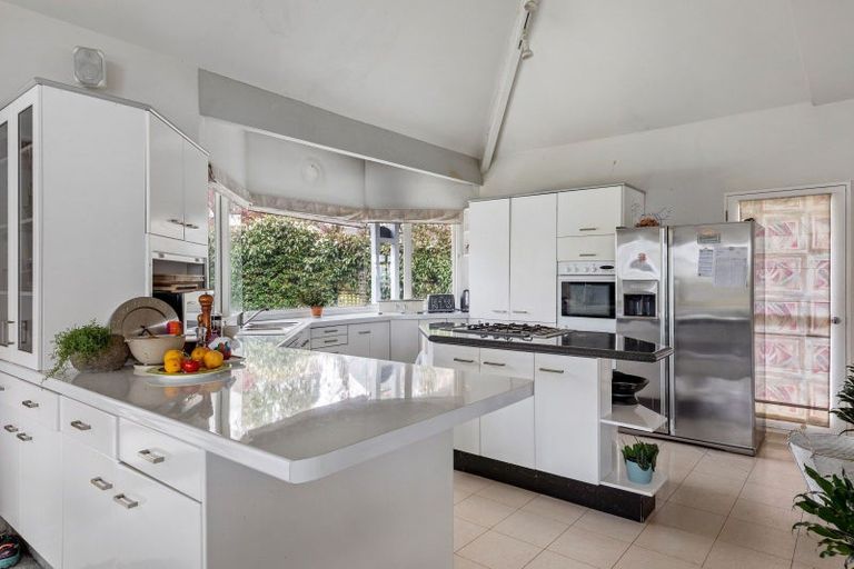 Photo of property in 21 Walnut Grove, Omokoroa, 3114