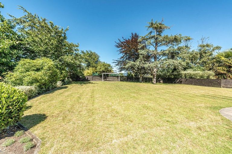 Photo of property in 16 Turere Place, Otamatea, Whanganui, 4501