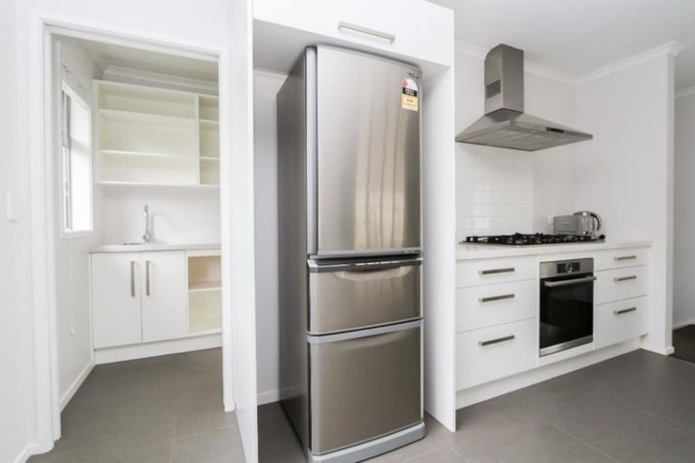 Photo of property in 4/1 Hibiscus Avenue, Hamilton Lake, Hamilton, 3204