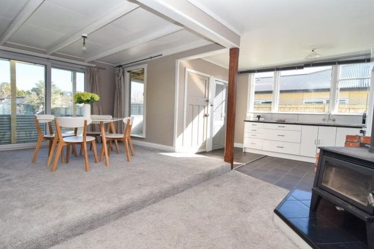 Photo of property in 35 Frederick Street, Carterton, 5713