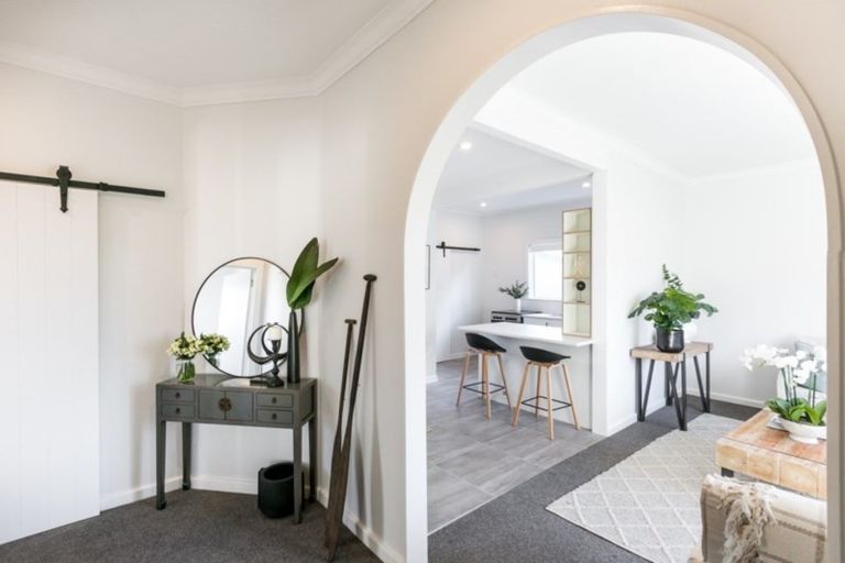 Photo of property in 1 Te Awa Avenue, Te Awa, Napier, 4110