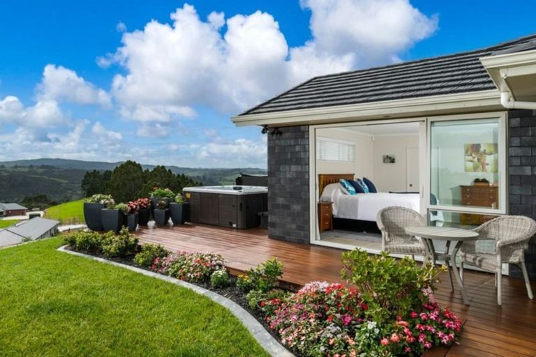 Photo of property in 65 Moses Road, Kaukapakapa, 0873