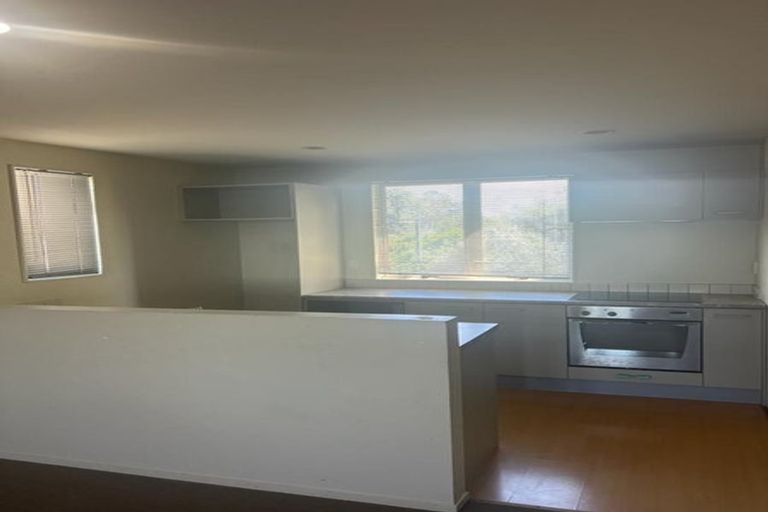 Photo of property in 101 Albionvale Road, Glen Eden, Auckland, 0602