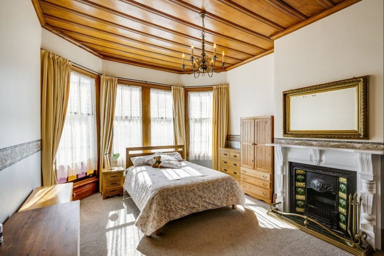 Photo of property in 11 Nelson Crescent, Napier South, Napier, 4110