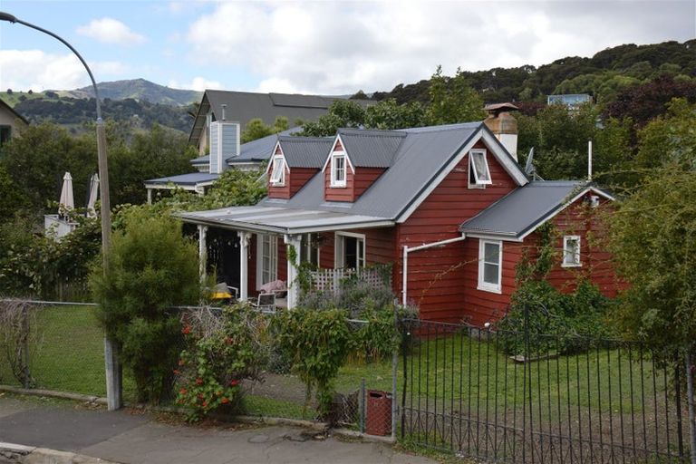 Photo of property in 11 Bruce Terrace, Akaroa, 7520