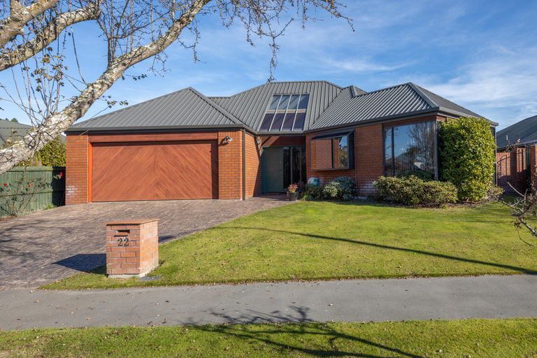 Photo of property in 22 Berkshire Drive, Avonhead, Christchurch, 8042