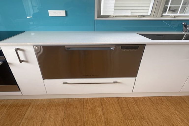 Photo of property in 201 Marine Parade, Seatoun, Wellington, 6022