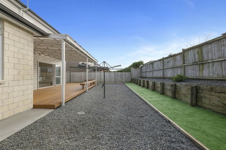 Photo of property in 21 Hughs Way, Flat Bush, Auckland, 2019