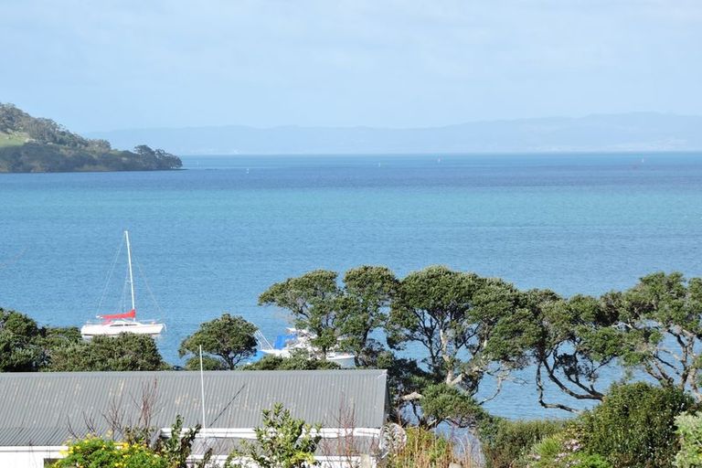 Photo of property in 2296 Whangarei Heads Road, Whangarei Heads, 0174