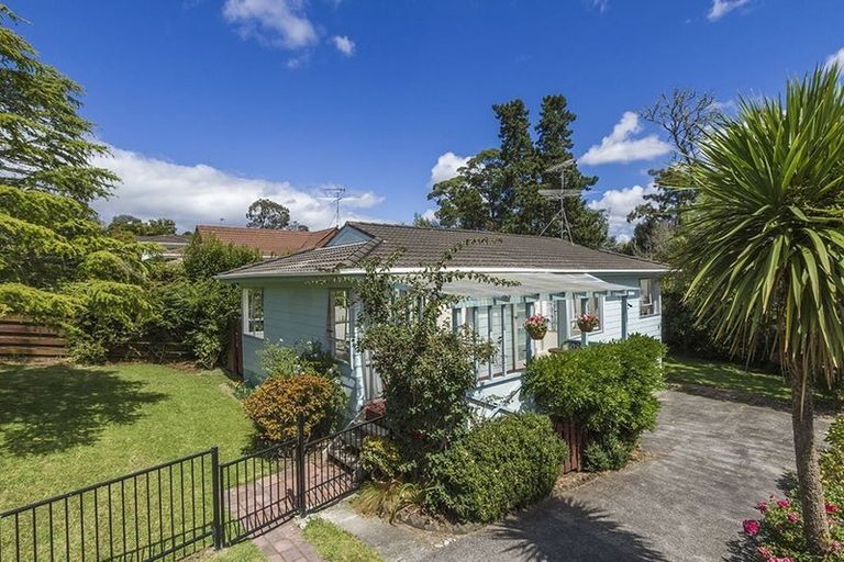 Photo of property in 97 Awaruku Road, Torbay, Auckland, 0630