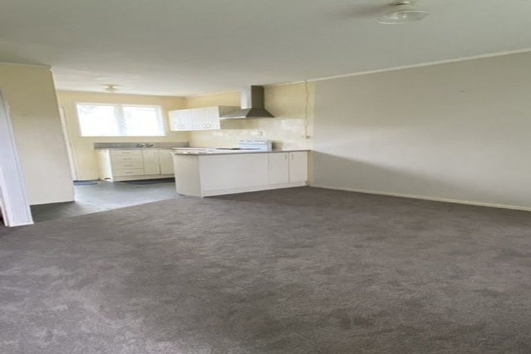Photo of property in 2/31a Vine Street, Mangere East, Auckland, 2024
