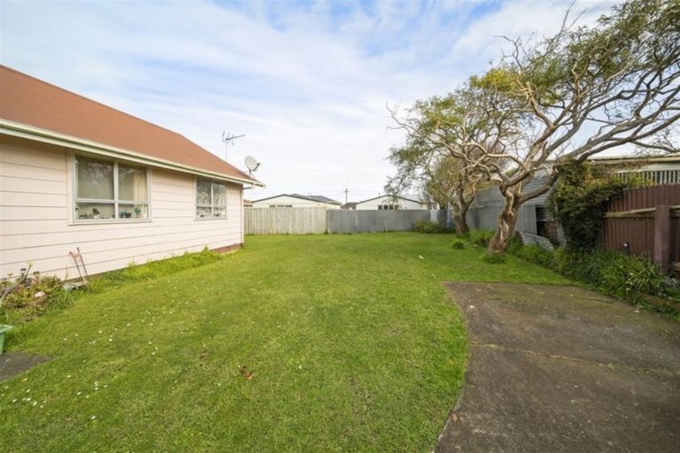 Photo of property in 21a Acourt Street, Hawera, 4610