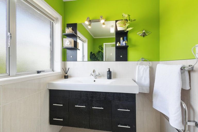 Photo of property in 24 Philip Street, Putaruru, 3411