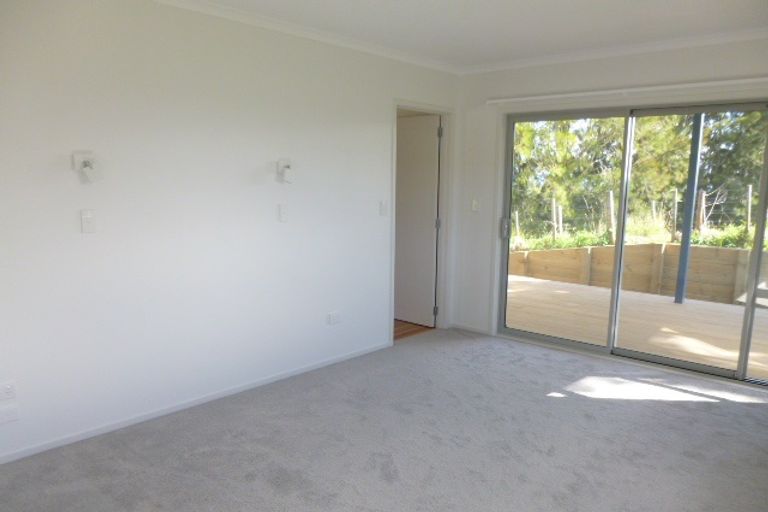 Photo of property in 18 Raptor Way, Welcome Bay, Tauranga, 3175