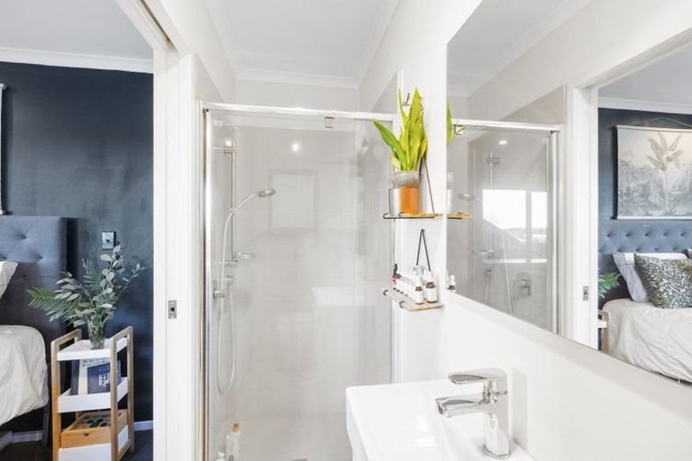 Photo of property in 176 Omata Road, Blagdon, New Plymouth, 4310