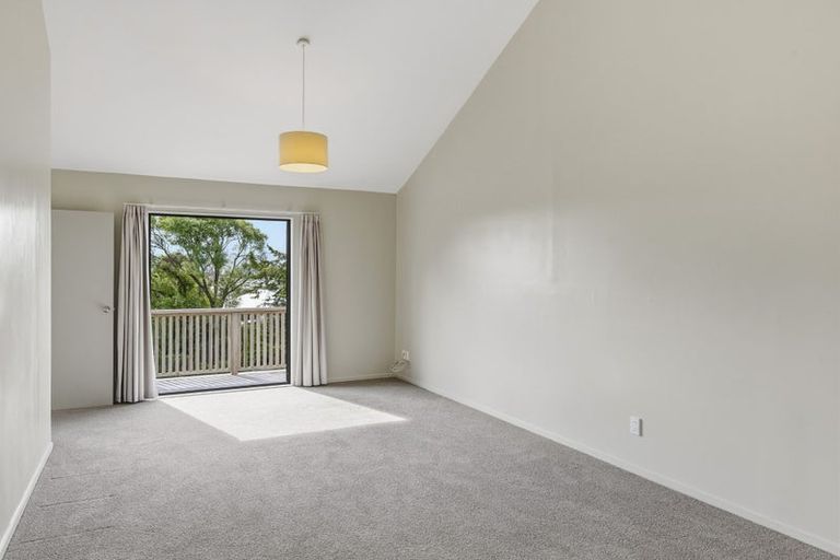 Photo of property in 3 Vera Lane, Paraparaumu, 5032