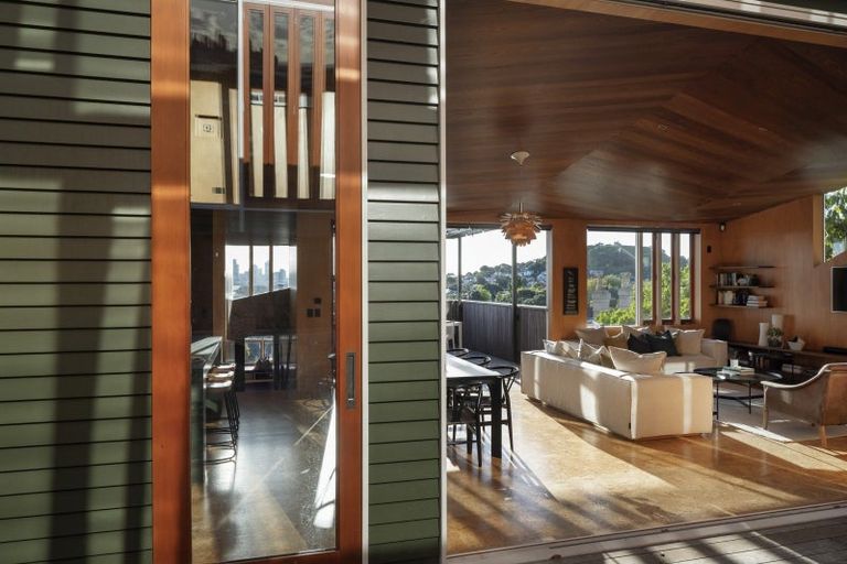 Photo of property in 19 Jubilee Avenue, Devonport, Auckland, 0624