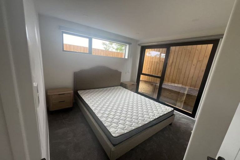 Photo of property in 9 Aralia Road, Sunnynook, Auckland, 0620