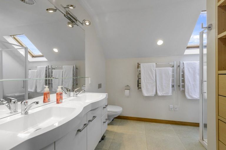 Photo of property in 377 Papanui Road, Strowan, Christchurch, 8052