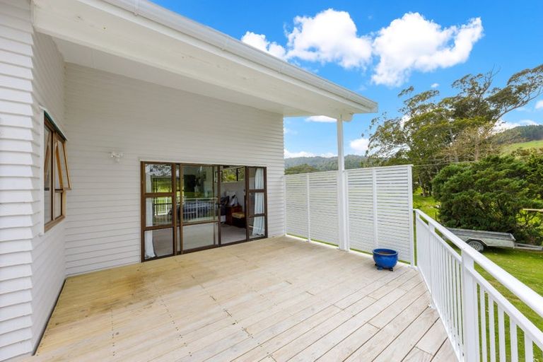 Photo of property in 3135 Kaipara Coast Highway, Glorit, Warkworth, 0984
