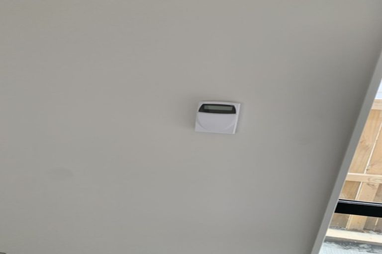 Photo of property in 98 Tir Conaill Avenue, Flat Bush, Auckland, 2019