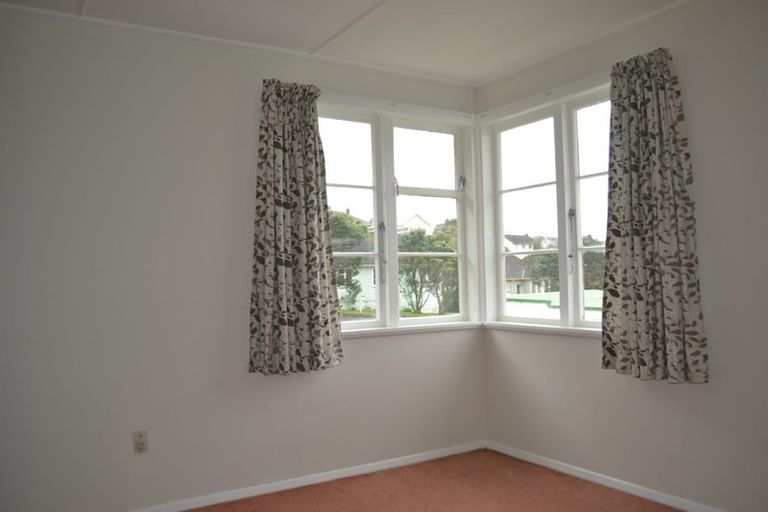 Photo of property in 119 Moorefield Road, Johnsonville, Wellington, 6037