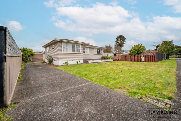 Photo of property in 28 Brightwell Street, Papakura, 2110