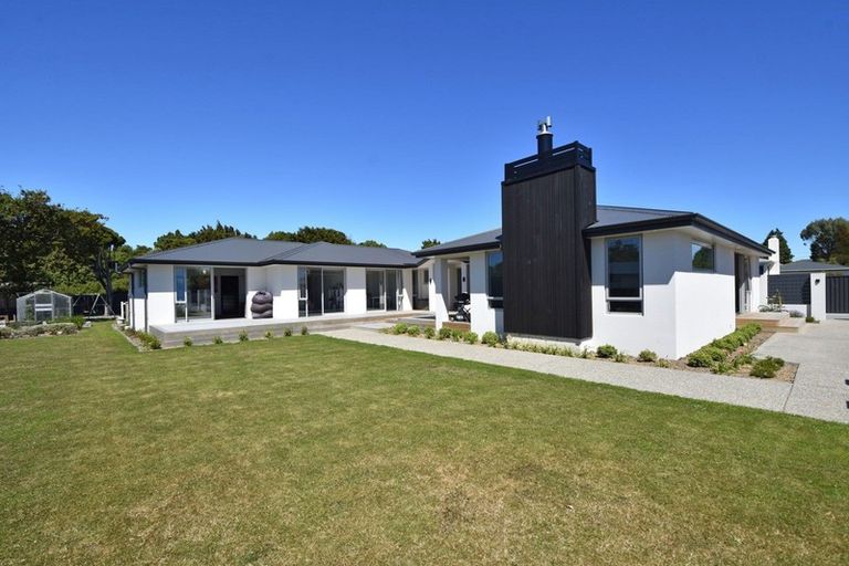 Photo of property in 8 Allan Street, Otatara, Invercargill, 9879