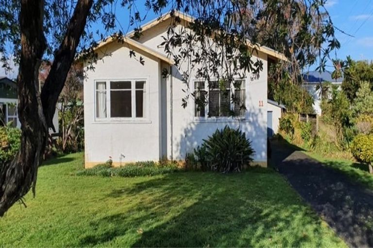 Photo of property in 11 Nikau Street, Tawhero, Whanganui, 4501