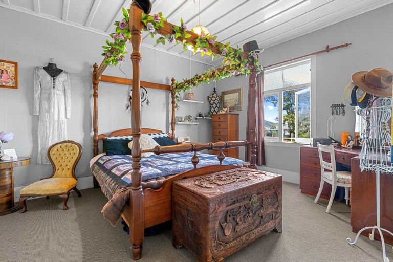 Photo of property in 6 Linley Crescent, Te Kopuru, 0391