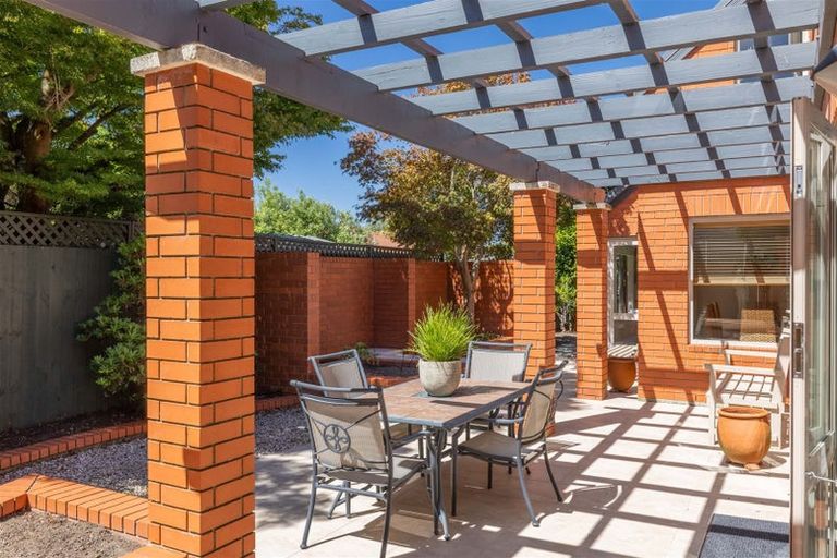 Photo of property in 20a Camrose Place, Ilam, Christchurch, 8041