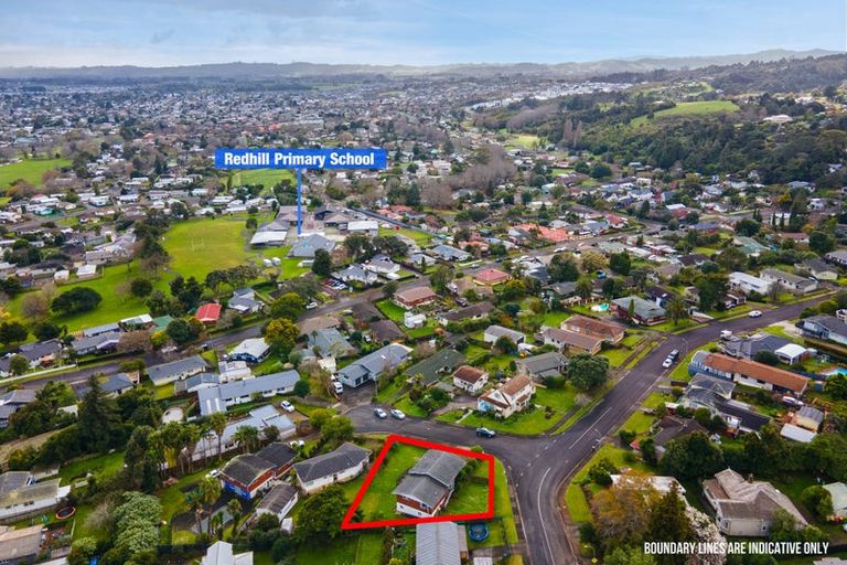 Photo of property in 2 April Place, Red Hill, Papakura, 2110